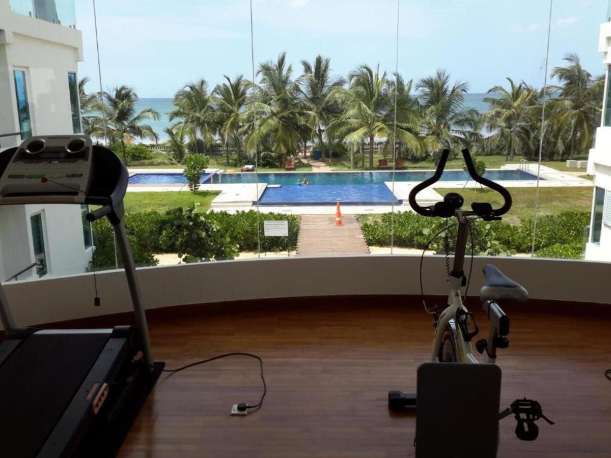 Trincomalee Ocean Front Condos Екстер'єр фото